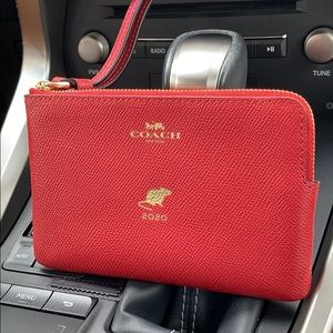 COACH LUNAR NEW YEAR CORNER ZIP WRISTLET WITH RAT